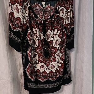 Womens Size M Top With Elastic Lowcut Neckline EST. 1946 Cato    (17)